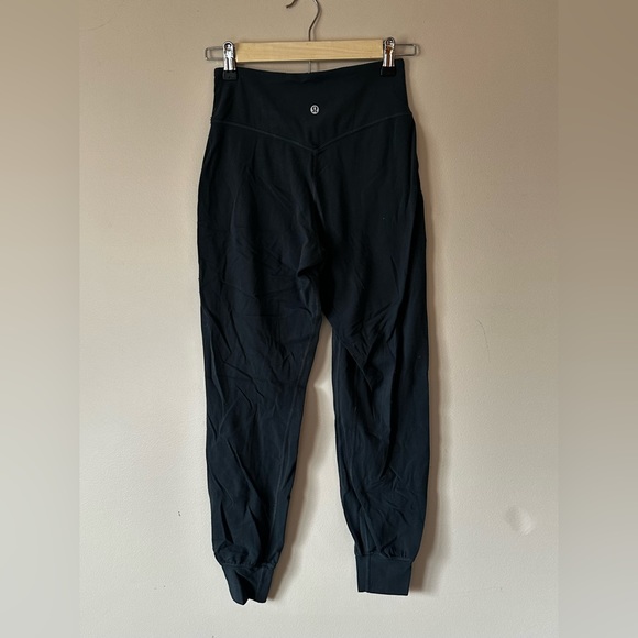 Lululemon Align Jogger High-Rise 28” - Picture 3 of 3